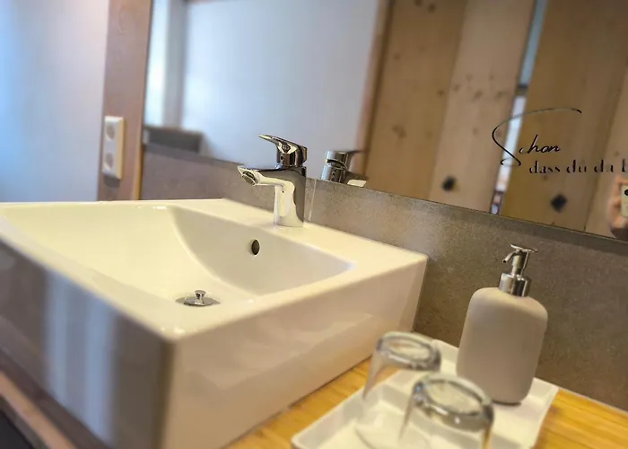 5sterne Im Fachwerk Mit Bergblick In Alleinlage Und Grossem Garten, Infrarotkabine * Humberg